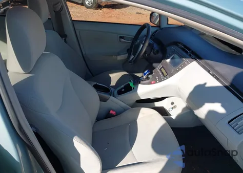 2013 Toyota Prius Two z USA, uszkodzony, nr VIN JTDKN3DU3D1709627